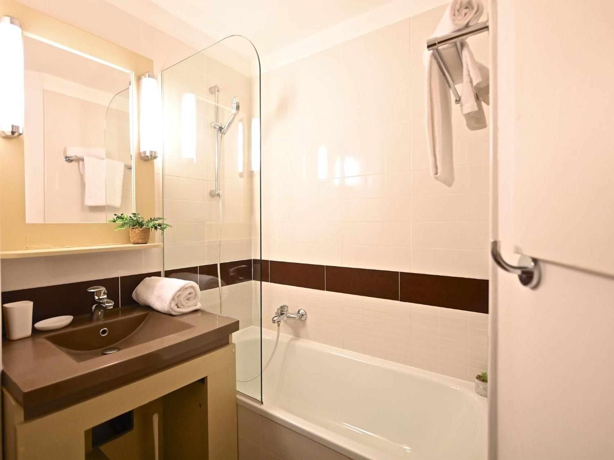 Apartment Village Cap Esterel - L'Esquinade-20 By Interhome Saint-Raphaël 外观 照片