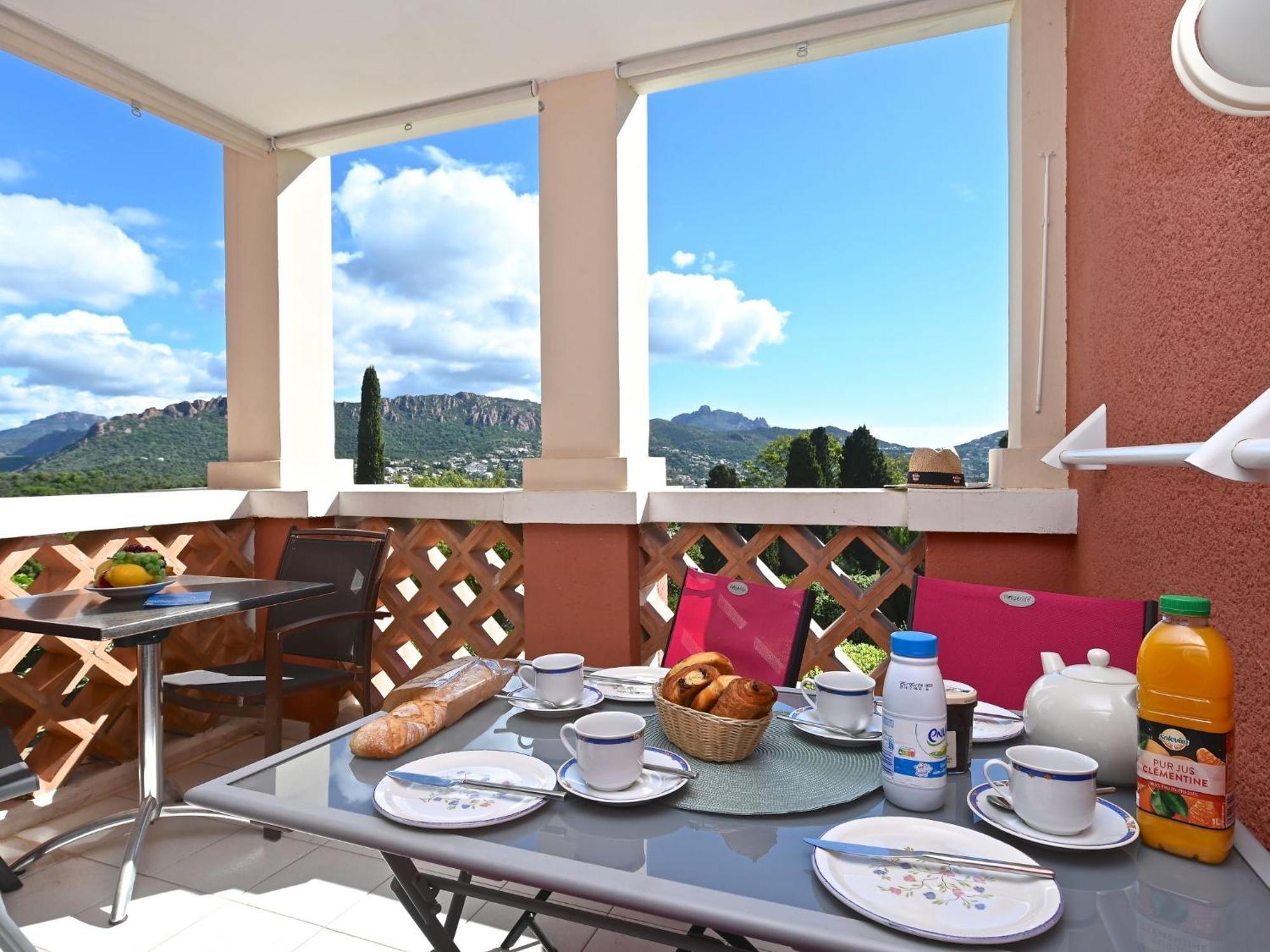 Apartment Village Cap Esterel - L'Esquinade-20 By Interhome Saint-Raphaël 外观 照片