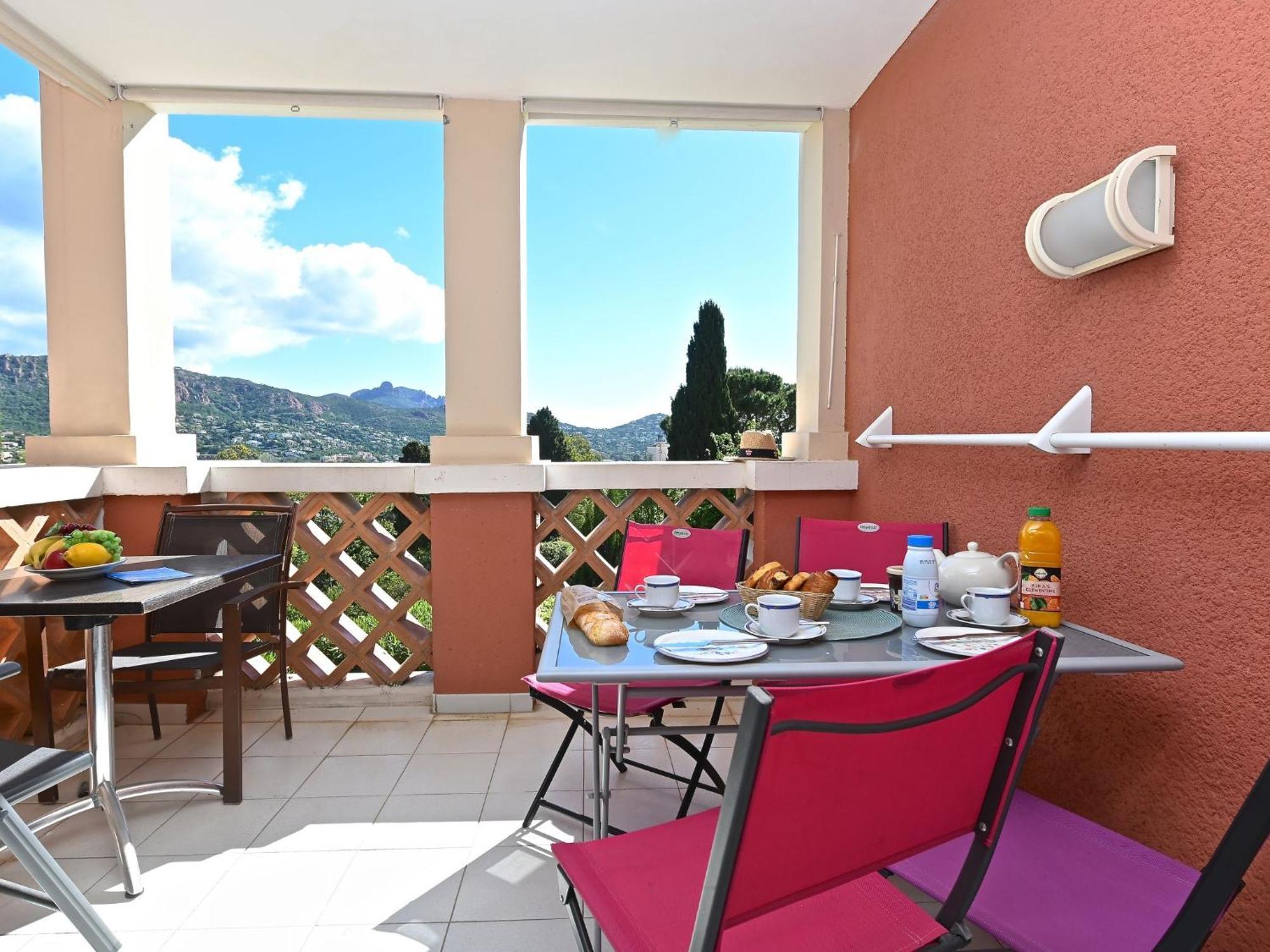 Apartment Village Cap Esterel - L'Esquinade-20 By Interhome Saint-Raphaël 外观 照片