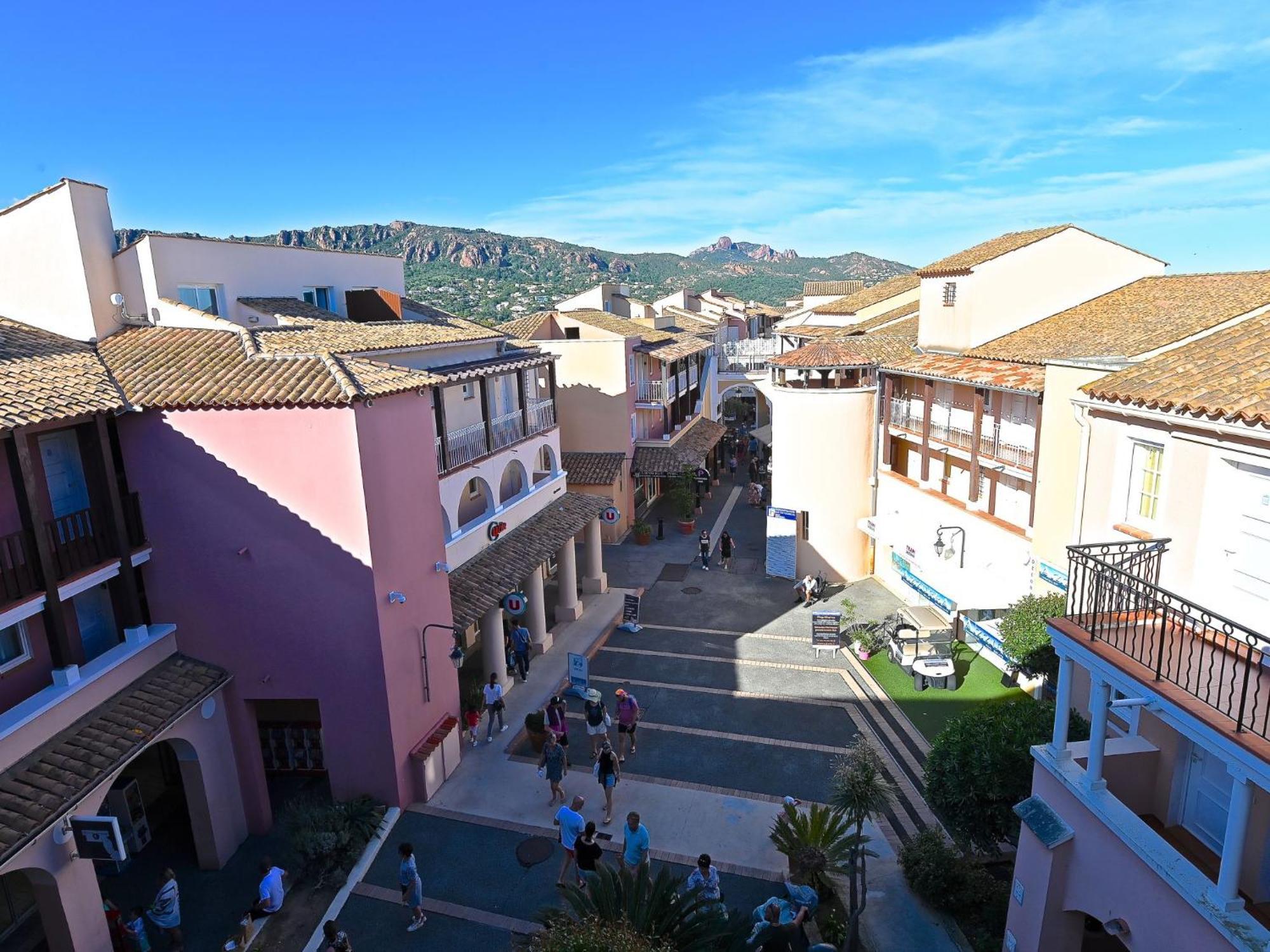 Apartment Village Cap Esterel - L'Esquinade-20 By Interhome Saint-Raphaël 外观 照片