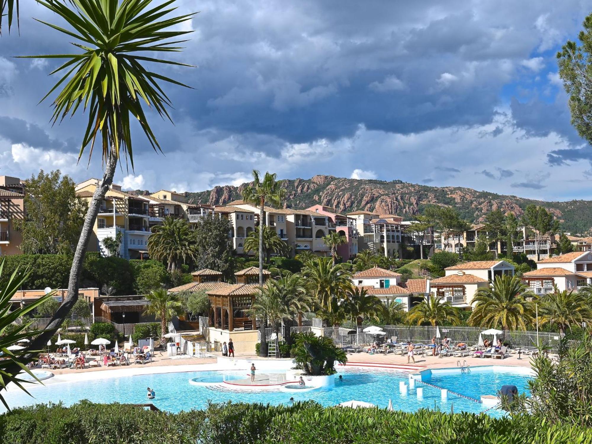 Apartment Village Cap Esterel - L'Esquinade-20 By Interhome Saint-Raphaël 外观 照片