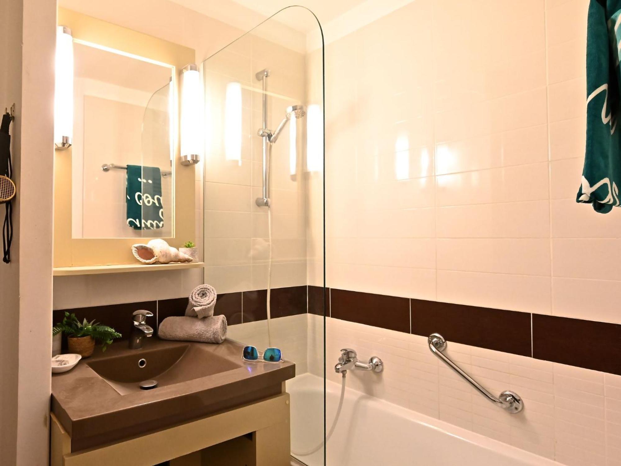 Apartment Village Cap Esterel - L'Esquinade-20 By Interhome Saint-Raphaël 外观 照片